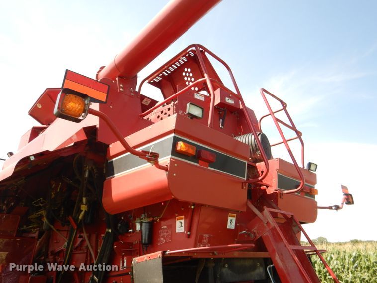 image for item DD6351 2006 Case IH 2377 Axial-Flow Hillco Sidehill RWA combine