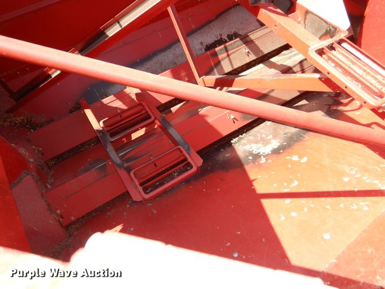 image for item DD6351 2006 Case IH 2377 Axial-Flow Hillco Sidehill RWA combine