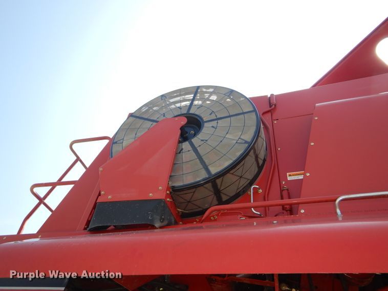 image for item DD6351 2006 Case IH 2377 Axial-Flow Hillco Sidehill RWA combine