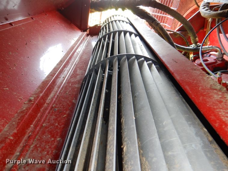 image for item DD6351 2006 Case IH 2377 Axial-Flow Hillco Sidehill RWA combine