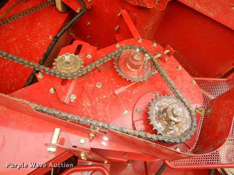 image for item DD6351 2006 Case IH 2377 Axial-Flow Hillco Sidehill RWA combine