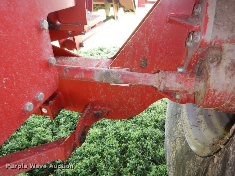 image for item DD6351 2006 Case IH 2377 Axial-Flow Hillco Sidehill RWA combine