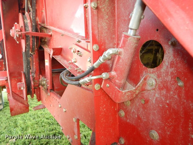 image for item DD6351 2006 Case IH 2377 Axial-Flow Hillco Sidehill RWA combine