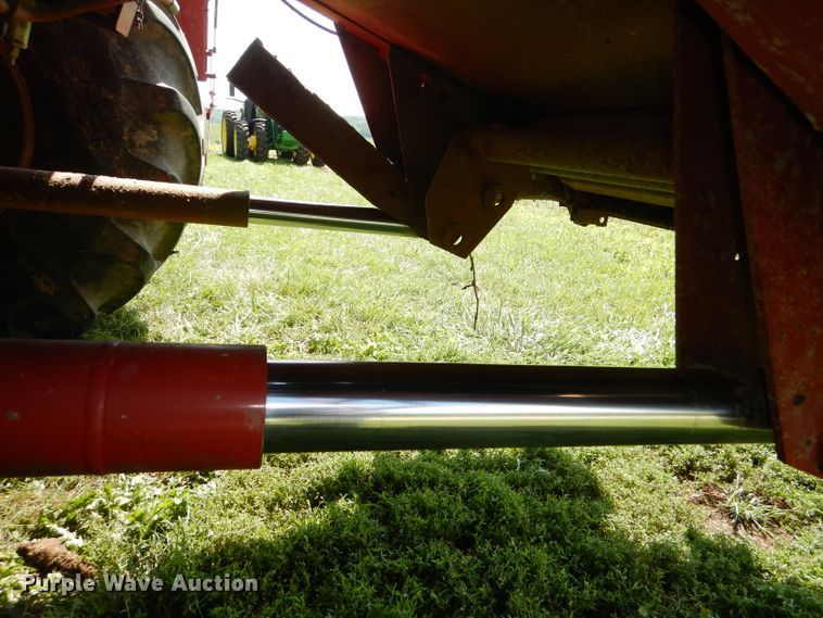 image for item DD6351 2006 Case IH 2377 Axial-Flow Hillco Sidehill RWA combine