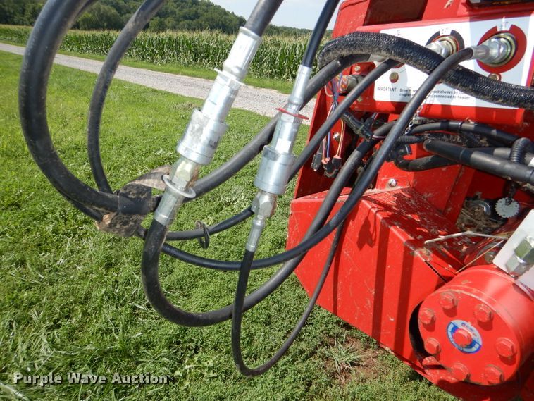 image for item DD6351 2006 Case IH 2377 Axial-Flow Hillco Sidehill RWA combine