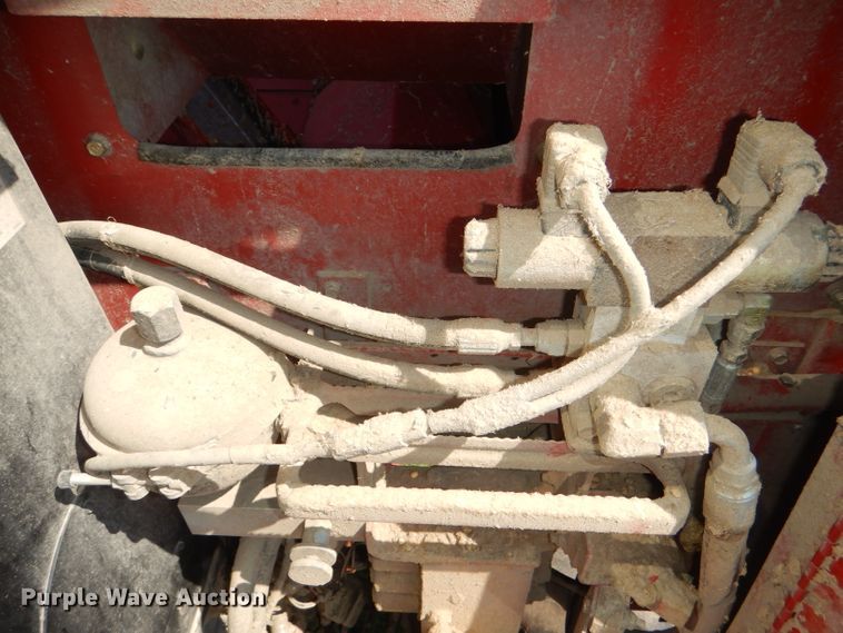 image for item DD6351 2006 Case IH 2377 Axial-Flow Hillco Sidehill RWA combine