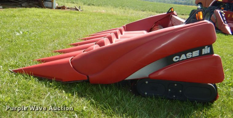 image for item DD6352 2002 Case IH 2206 corn head