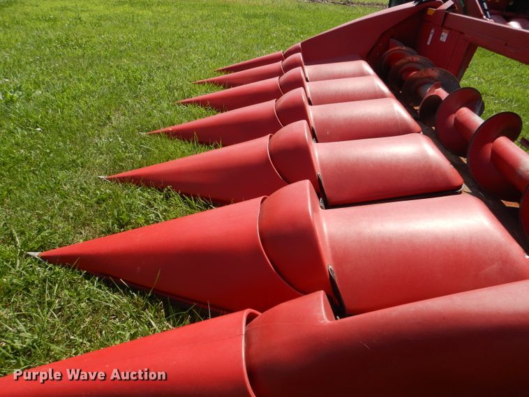 image for item DD6352 2002 Case IH 2206 corn head