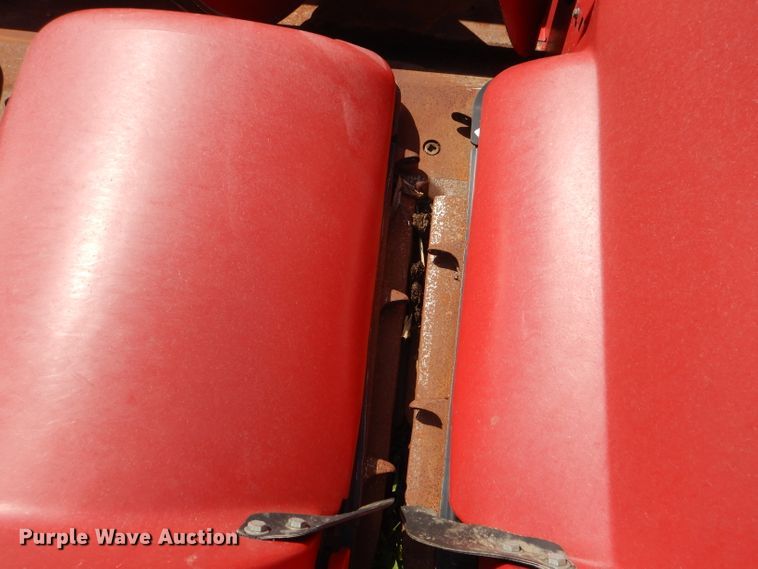 image for item DD6352 2002 Case IH 2206 corn head