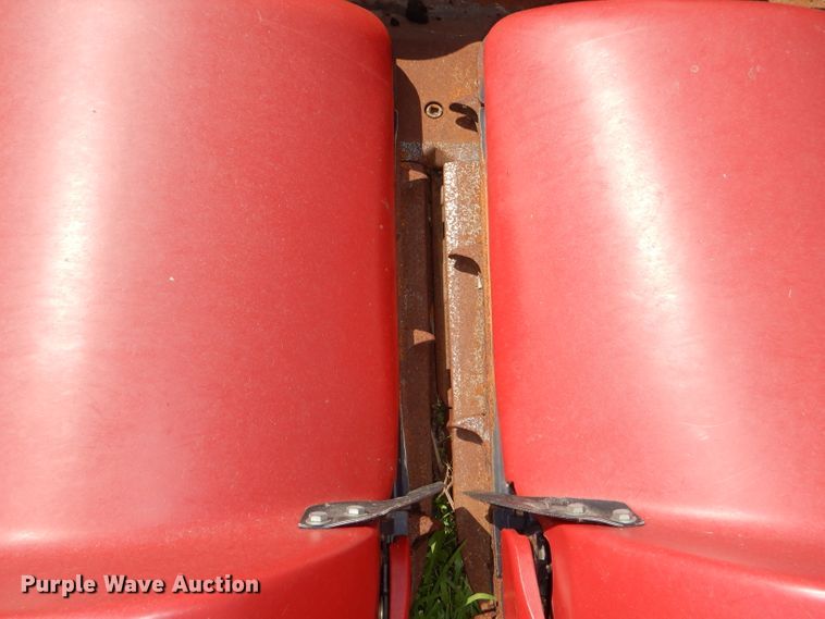 image for item DD6352 2002 Case IH 2206 corn head