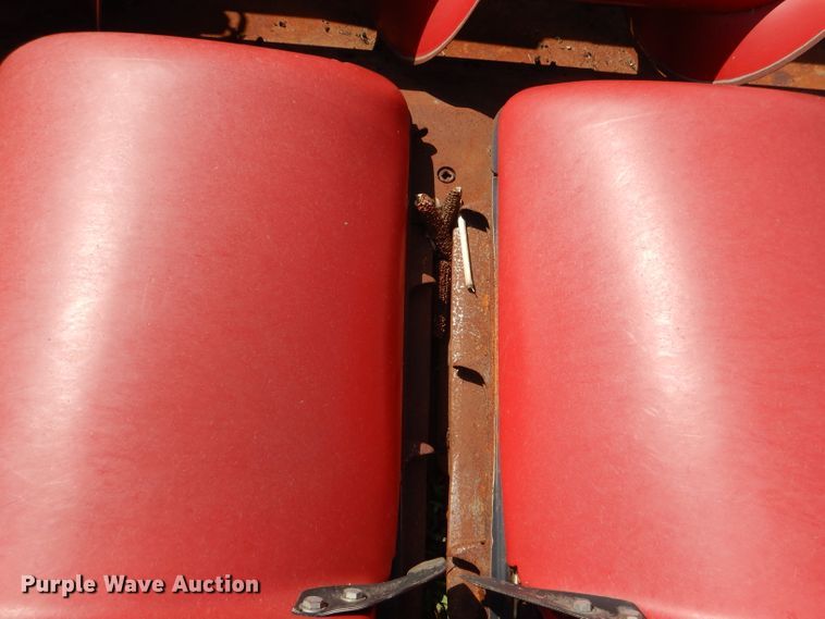 image for item DD6352 2002 Case IH 2206 corn head