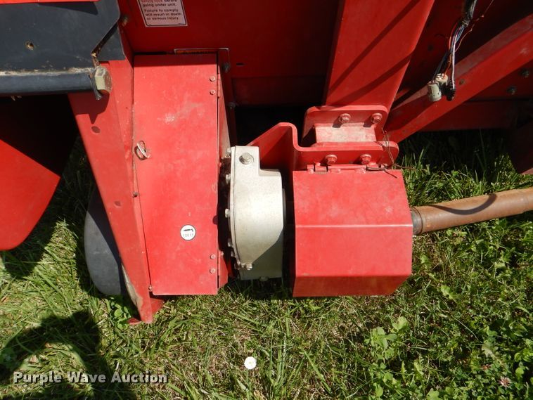image for item DD6352 2002 Case IH 2206 corn head