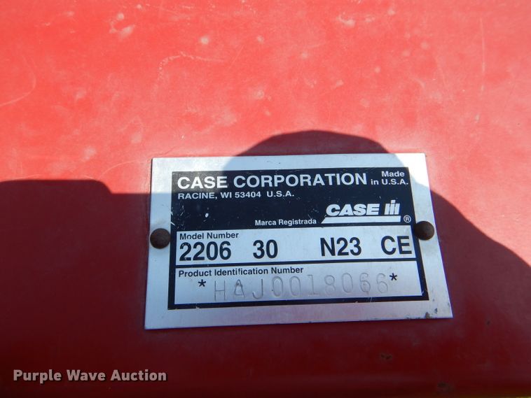 image for item DD6352 2002 Case IH 2206 corn head