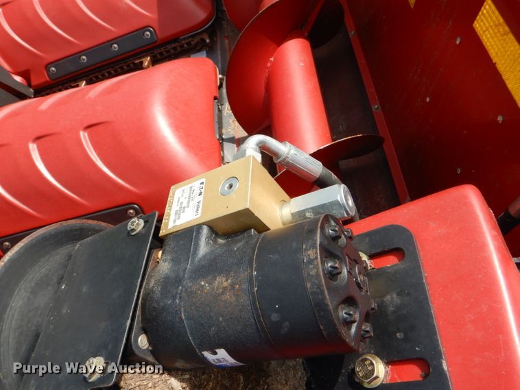 image for item DD6353 2014 Case IH 4406 corn head