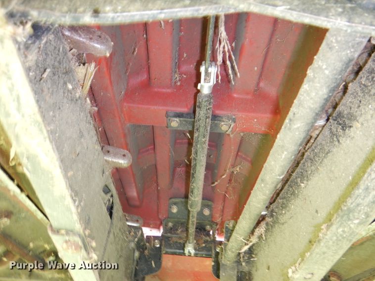 image for item DD6353 2014 Case IH 4406 corn head