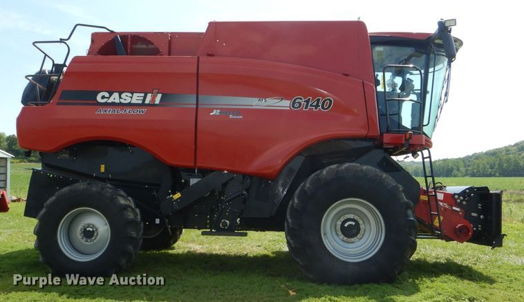 image for item DD6354 2014 Case IH 6140 AFS Hillco Sidehill RWA combine