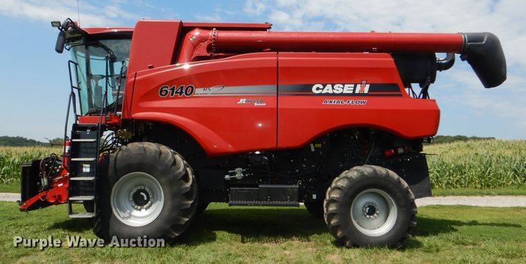image for item DD6354 2014 Case IH 6140 AFS Hillco Sidehill RWA combine