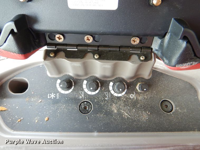 image for item DD6354 2014 Case IH 6140 AFS Hillco Sidehill RWA combine