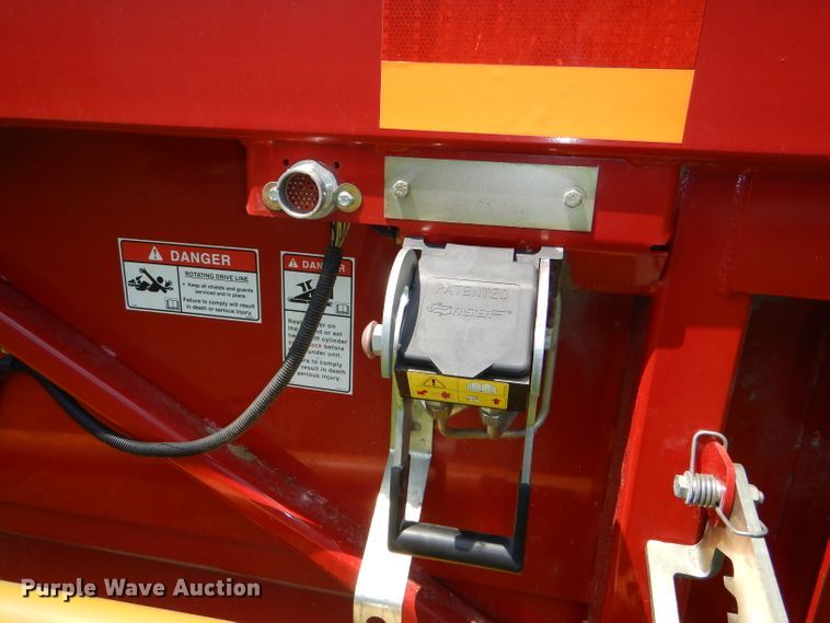 image for item DD6356 2010 Case IH 2020 flex head