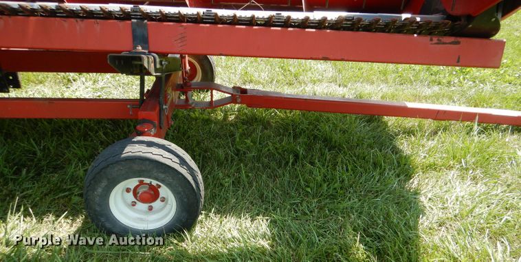 image for item DD6357 Unverferth HT25 header trailer