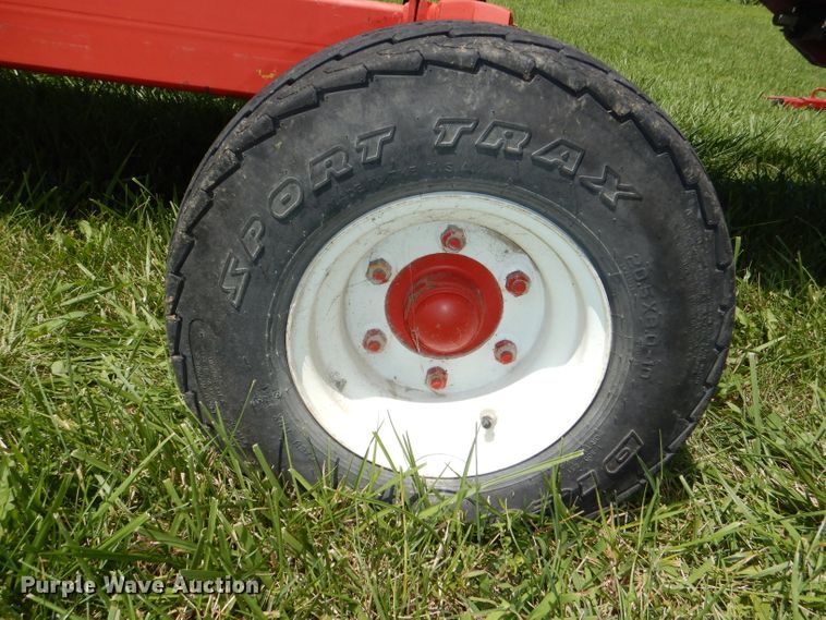 image for item DD6357 Unverferth HT25 header trailer