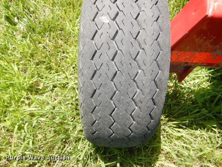 image for item DD6358 Unverferth HT25 header trailer