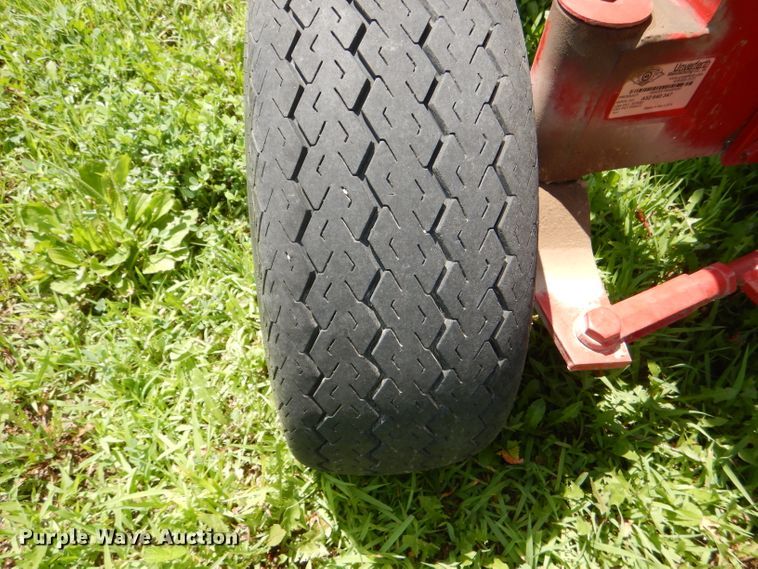 image for item DD6358 Unverferth HT25 header trailer