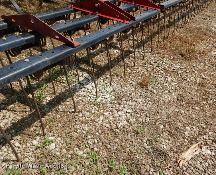 image for item DD6360 Case IH 4800 Vibrashank field cultivator