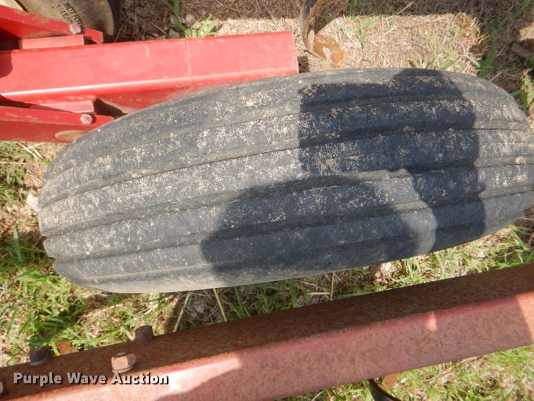 image for item DD6360 Case IH 4800 Vibrashank field cultivator