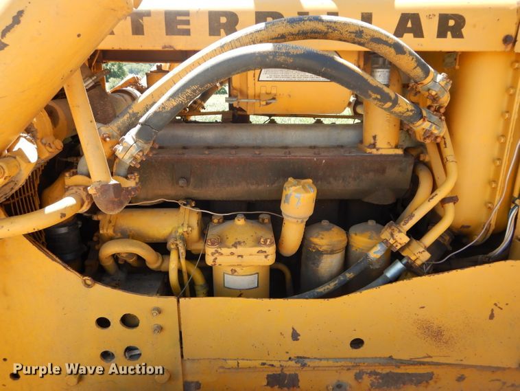 image for item DD6362 1966 Caterpillar D6B dozer