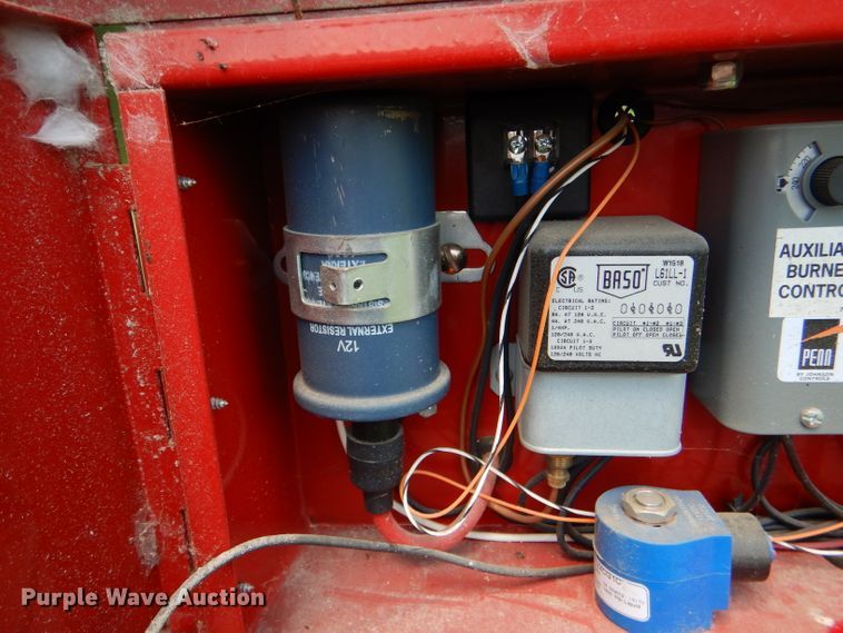 image for item DD6365 2017 GT 545XL recirculating grain dryer