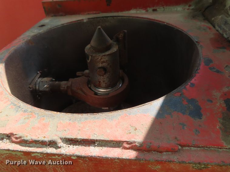 image for item DD6385 Killbros 475 grain cart