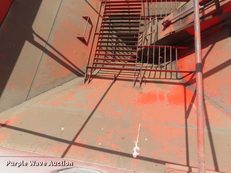 image for item DD6385 Killbros 475 grain cart