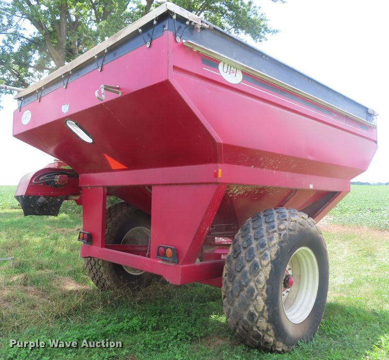 image for item DD6386 UFT 4765 grain cart
