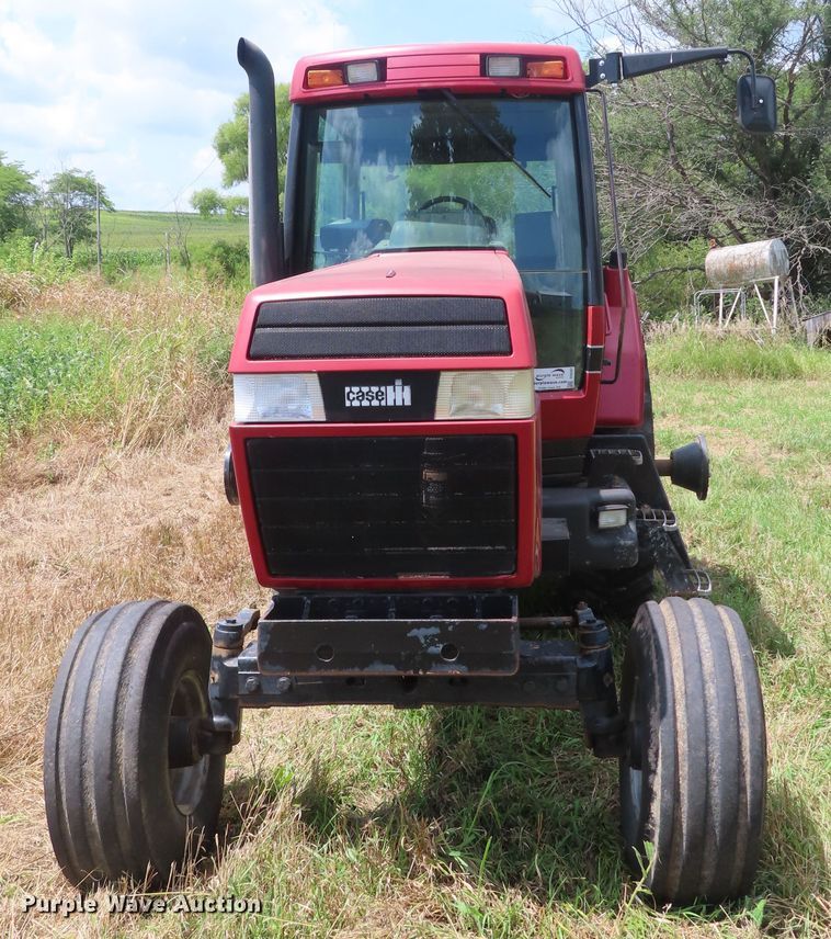 image for item DD6387 1988 Case IH 7120 tractor