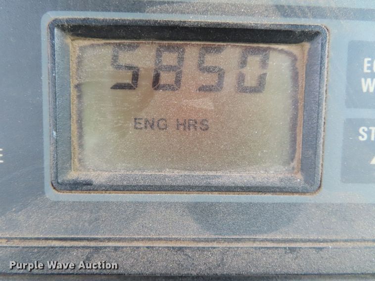 image for item DD6387 1988 Case IH 7120 tractor