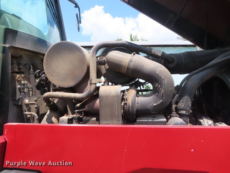 image for item DD6387 1988 Case IH 7120 tractor