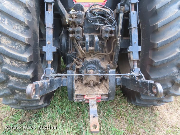 image for item DD6387 1988 Case IH 7120 tractor