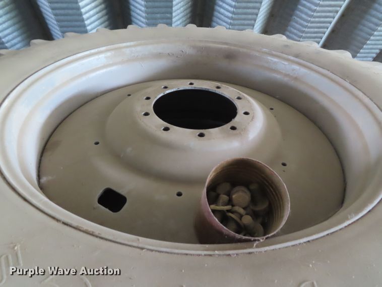 image for item DD6387 1988 Case IH 7120 tractor