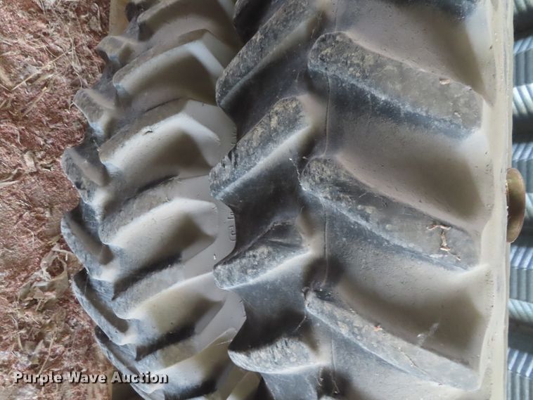 image for item DD6387 1988 Case IH 7120 tractor