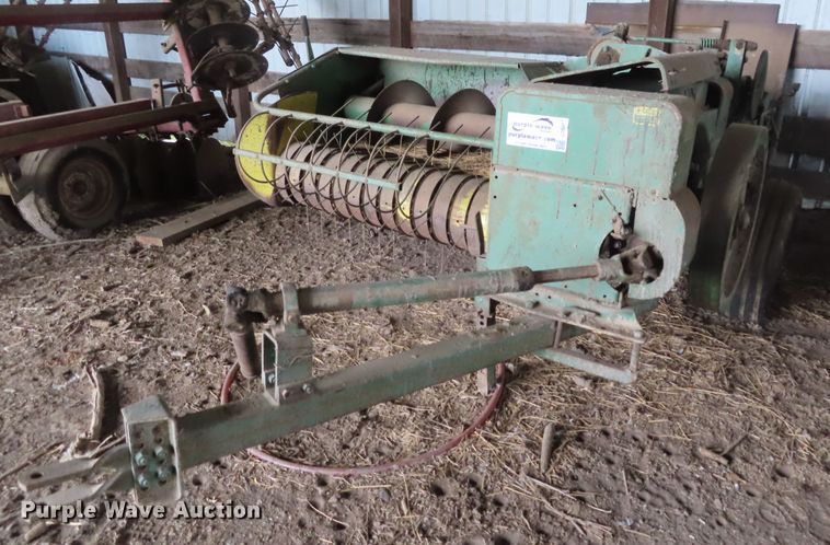 image for item DD6389 John Deere 224WS square baler