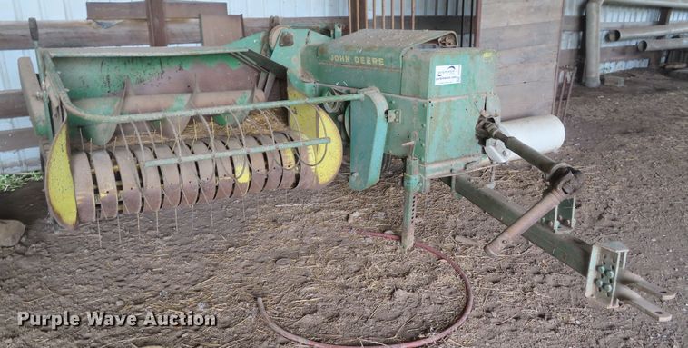image for item DD6389 John Deere 224WS square baler