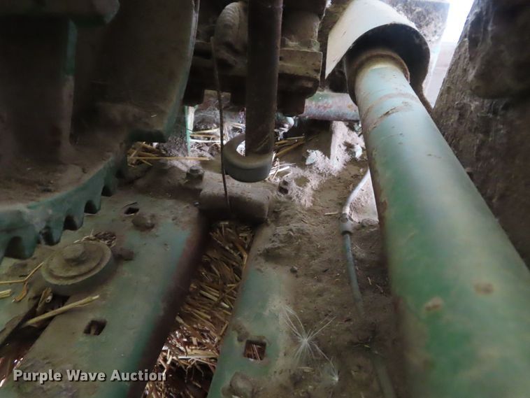 image for item DD6389 John Deere 224WS square baler