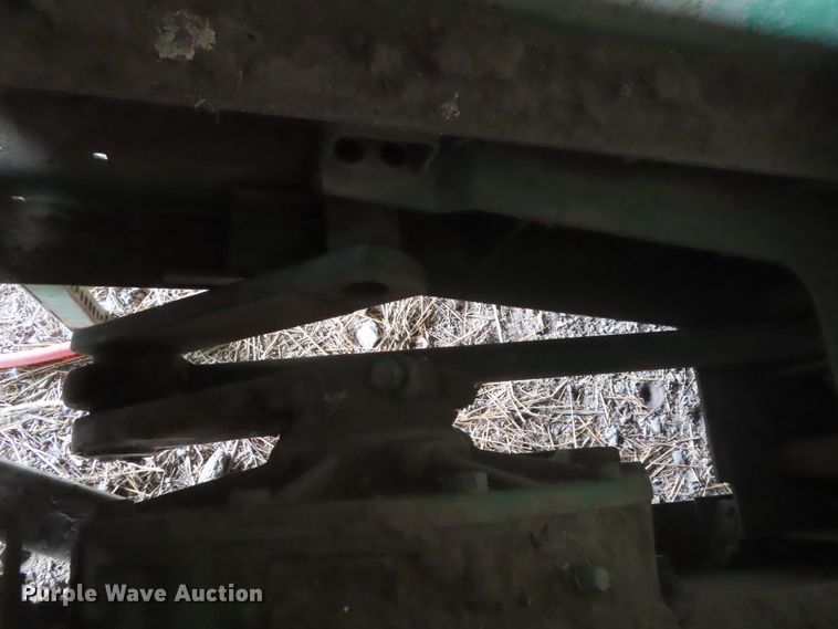 image for item DD6389 John Deere 224WS square baler