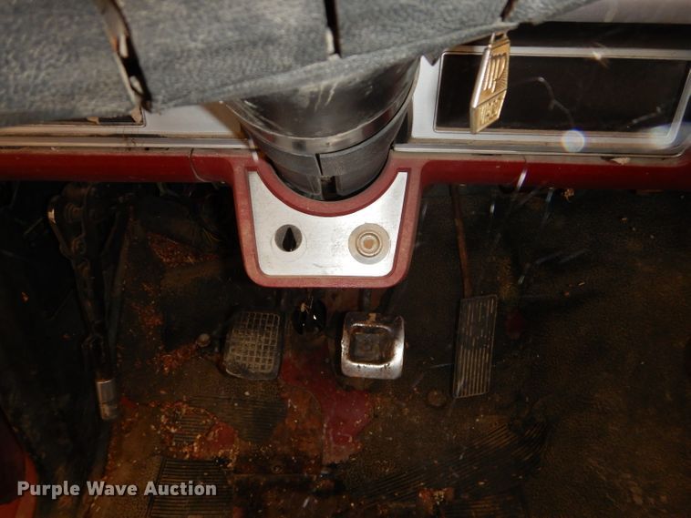 image for item DD6395 1980 Ford grain truck