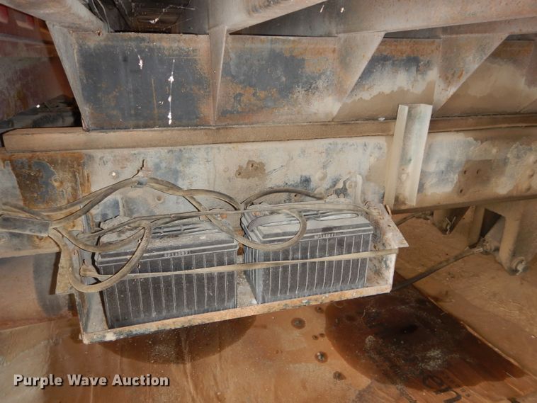 image for item DD6395 1980 Ford grain truck