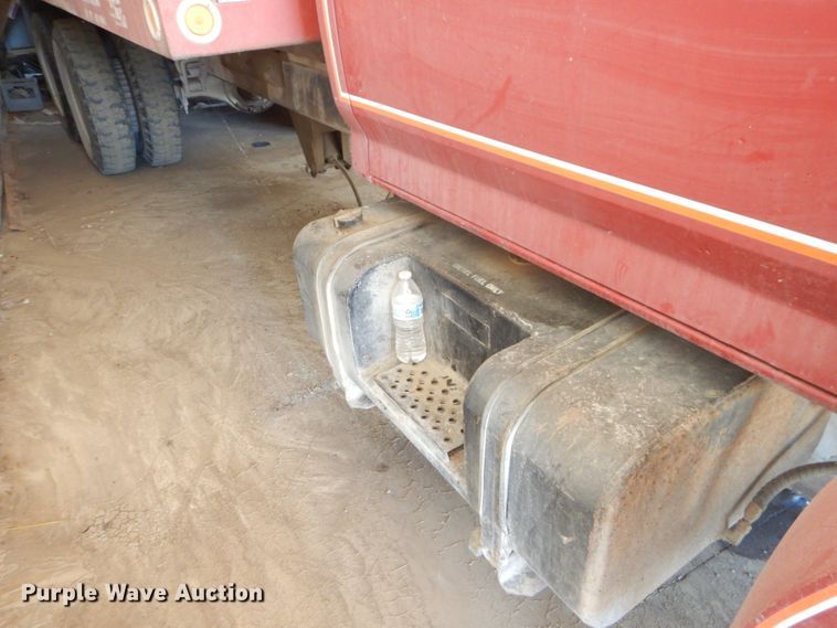 image for item DD6395 1980 Ford grain truck