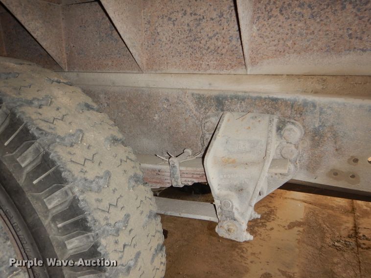 image for item DD6395 1980 Ford grain truck