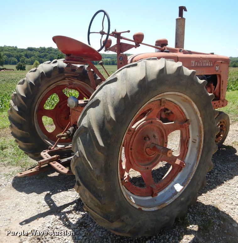 image for item DD6409 1944 International Farmall M tractor
