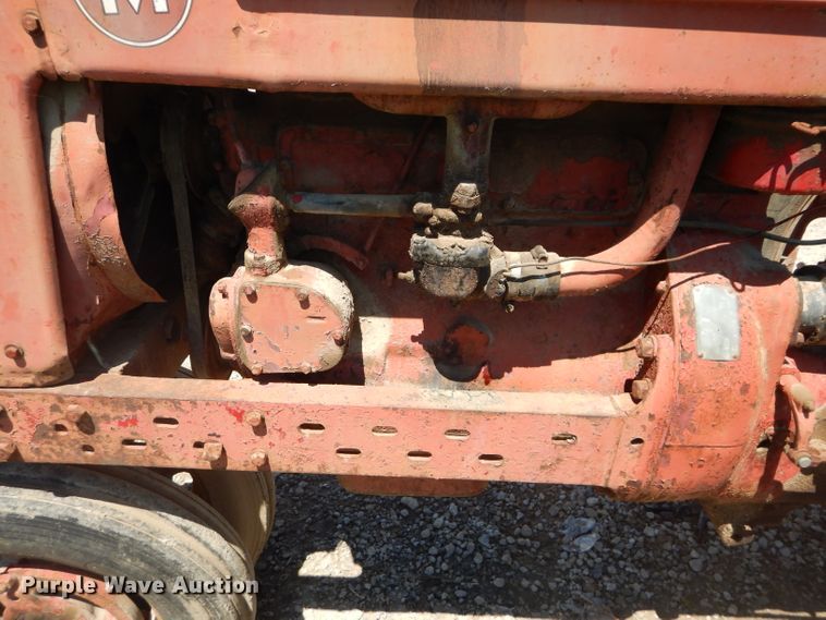 image for item DD6409 1944 International Farmall M tractor